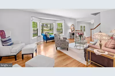 45 W Long Drive, Lawrence Township, NJ 08648 - Photo 4