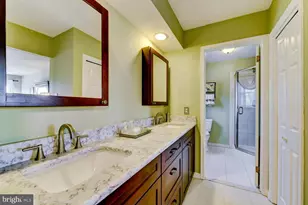 8 Bradford Ct, Princeton Junction, NJ 08550 - Photo 32