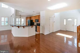 32 Lexington Dr, Pennington, NJ 08534 - Photo 6
