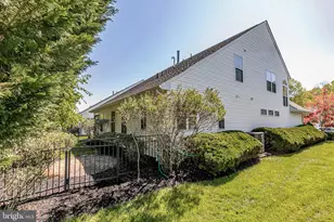 32 Lexington Dr, Pennington, NJ 08534 - Photo 30