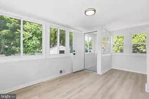131 Homecrest Ave, Ewing Township, NJ 08638 - Photo 18