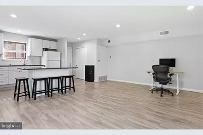 702 Meadow Woods Lane, Lawrence Township, NJ 08648 - Photo 2