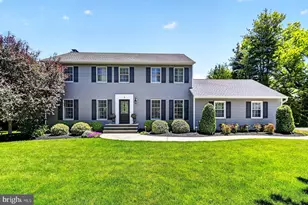 5 Fairway Dr, West Windsor Township, NJ 08550 - Photo 2