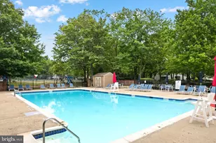 77 Cheverny Ct, Hamilton Township, NJ 08619 - Photo 24