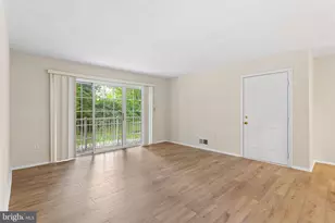 77 Cheverny Ct, Hamilton Township, NJ 08619 - Photo 6