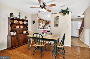 15 Stuyvesant Ct, Hightstown, NJ 08520 - Photo 10