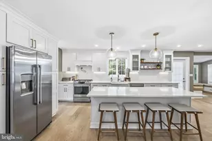 151 Gedney Rd, Lawrenceville, NJ 08648 - Photo 4