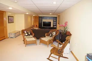 402 Bollen Ct, Pennington, NJ 08534 - Photo 12