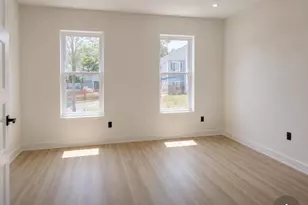 498 Hanover St, Trenton, NJ 08618 - Photo 6