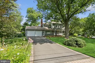 276 Dodds Ln, Princeton, NJ 08540 - Photo 2