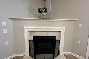 416 Masterson Ct, Ewing Township, NJ 08618 - Photo 10
