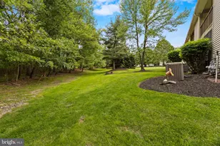 139 Wyndham Pl, Trenton, NJ 08691 - Photo 24