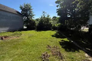 103 Pennsylvania Ave, Ewing Township, NJ 08638 - Photo 4