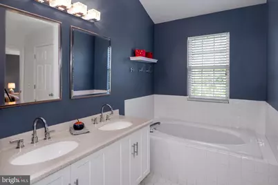408 Amberleigh Drive, Pennington, NJ 08534 - Photo 14