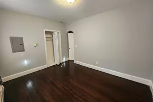 1023 Chestnut Ave, Trenton, NJ 08611 - Photo 2