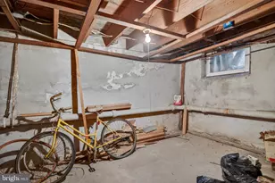 426 Sanhican Dr, Trenton, NJ 08618 - Photo 18