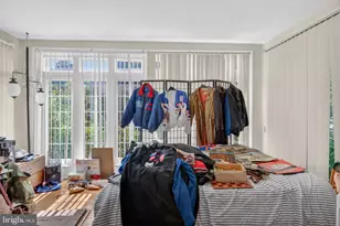 426 Sanhican Dr, Trenton, NJ 08618 - Photo 4