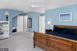24 Academy Ct, Pennington, NJ 08534 - Photo 10