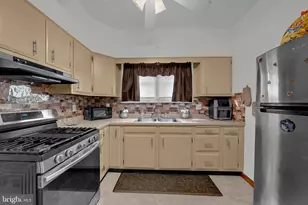 29 Kent St, Trenton, NJ 08611 - Photo 8