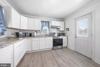 226 Bergen Street, Hamilton Township, NJ 08610 - Photo 4