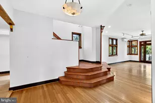 498 Perrineville, Robbinsville Township, NJ 08520 - Photo 24