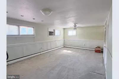 155 Locust Avenue W, Hamilton Township, NJ 08610 - Photo 20