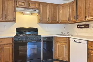 27 Joyner Ct, Lawrenceville, NJ 08648 - Photo 8