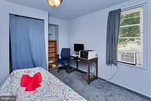 697 S Olden Ave, Trenton, NJ 08629 - Photo 18