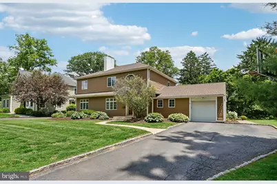 313 Hale Street, Pennington, NJ 08534 - Photo 2
