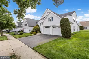 28 Rainflower Ln, West Windsor Township, NJ 08550 - Photo 1