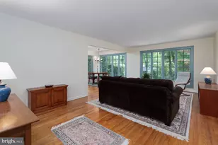27 Turner Ct, Princeton, NJ 08540 - Photo 6