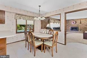 93 Peter Rafferty Dr, Hamilton Township, NJ 08690 - Photo 12