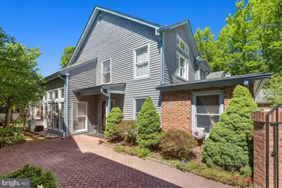 7 Fieldwood Court, Princeton, NJ 08540 - Photo 2