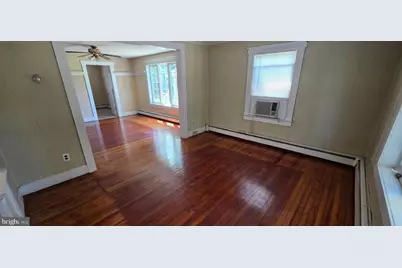 246 Franklin Street, Hightstown, NJ 08520 - Photo 10