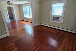 246 Franklin St, Hightstown, NJ 08520 - Photo 10