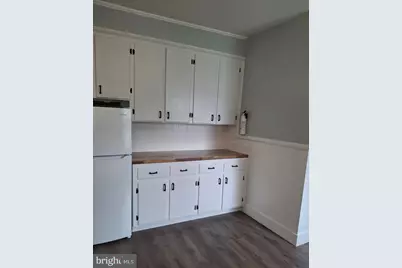 43 Vermont Street #1ST FLOOR, Lawrence, NJ 08648 - Photo 4