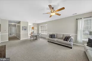 71 Burholme Dr, Hamilton Township, NJ 08691 - Photo 4