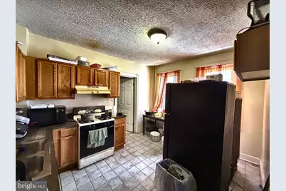 131 Hoffman Avenue, Trenton, NJ 08618 - Photo 6