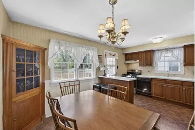 4 Gregory Drive, Hamilton Township, NJ 08690 - Photo 2