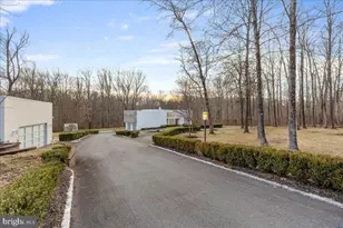 230 Brooks Bend, Princeton, NJ 08540 - Photo 4