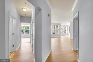 321 Masterson Ct, Ewing Township, NJ 08618 - Photo 32