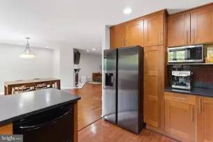 49 Woodmont Dr, Lawrenceville, NJ 08648 - Photo 10