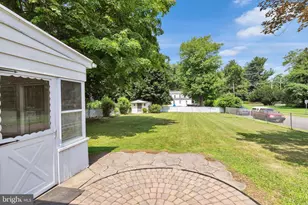39 Ashley Ave, Ewing Township, NJ 08618 - Photo 10