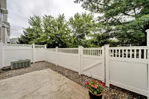 406 Pebble Creek Ct, Pennington, NJ 08534 - Photo 20