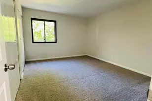 812 Meadow Woods, Lawrenceville, NJ 08648 - Photo 10