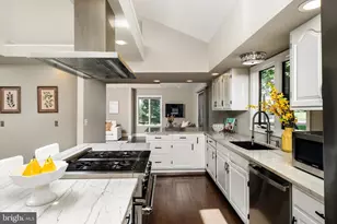 90 Hoover Ave, Lawrence Township, NJ 08648 - Photo 8