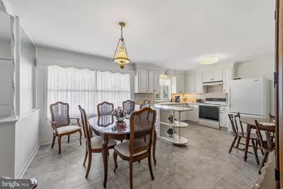 102 Glenview Drive, Lawrence, NJ 08648 - Photo 8