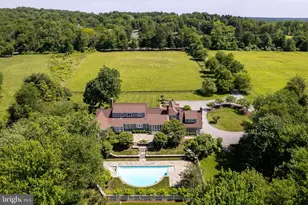 987 Cherry Valley Rd, Princeton, NJ 08540 - Photo 2