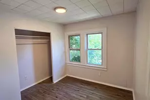 889 Lalor St, Hamilton Township, NJ 08610 - Photo 8