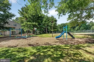 41 Lehavre Ct, Hamilton Township, NJ 08619 - Photo 30